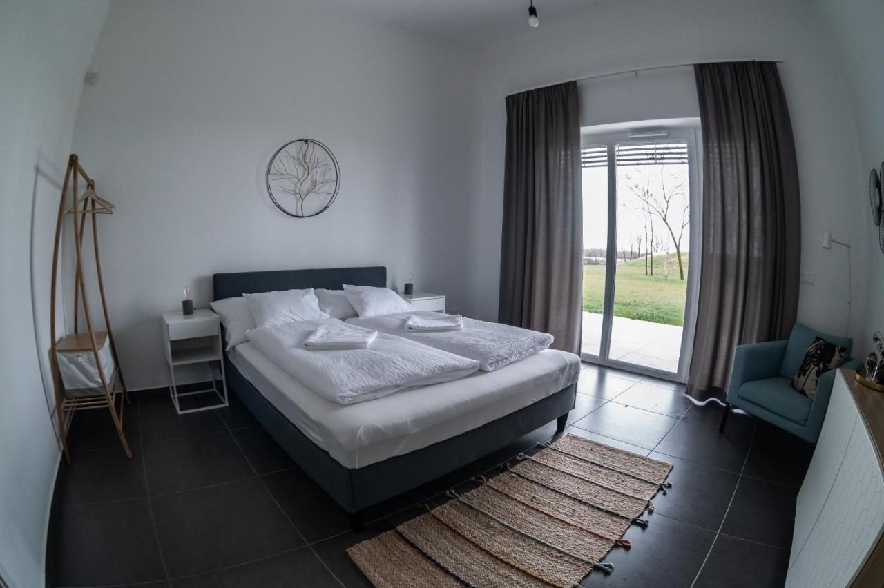 Sun City Vizisport Paradicsom Hódmezővásárhely Dış mekan fotoğraf
